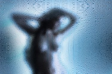 盗撮系おすすめエロサイト3選｜女性のリアルな生活をのぞき見！